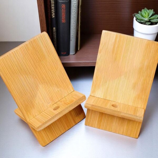 Wooden Phone Holder Thumbnail